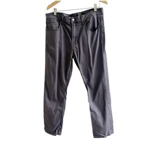 Lucky Brand 223 Straight Mens Pants NWT Gray Size 30x30 Advanced Stretch